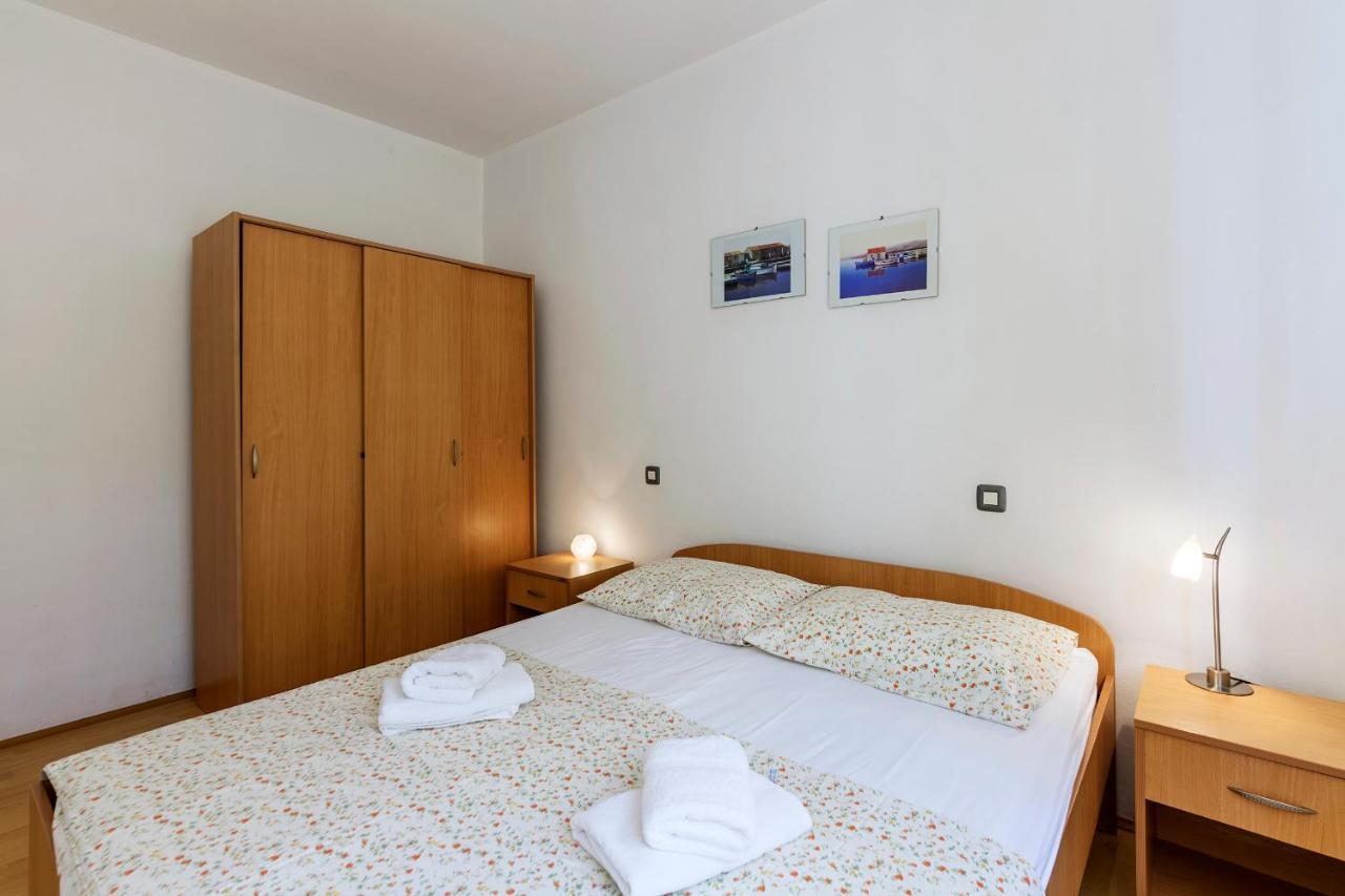 Apartments Pino プーラ エクステリア 写真